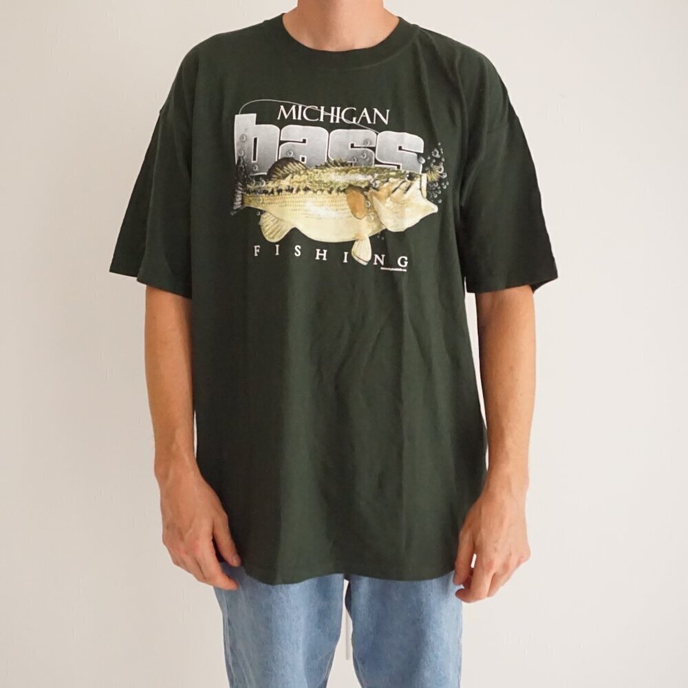Skyline Gear Michigan Bass Fishing Graphic T-Shirt Dark Green Cotton Outdoors XL